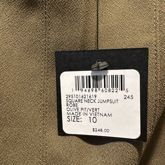 Club Monico, Crepe Square-Neck Jumpsuit, Olive Size 10 - Picture 7 of 7